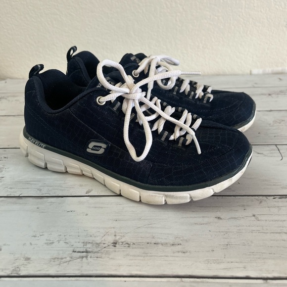 Skechers Flex Elite Women's Size 6 
Athletic Running Sneaker Shoes in navy - Picture 1 of 8